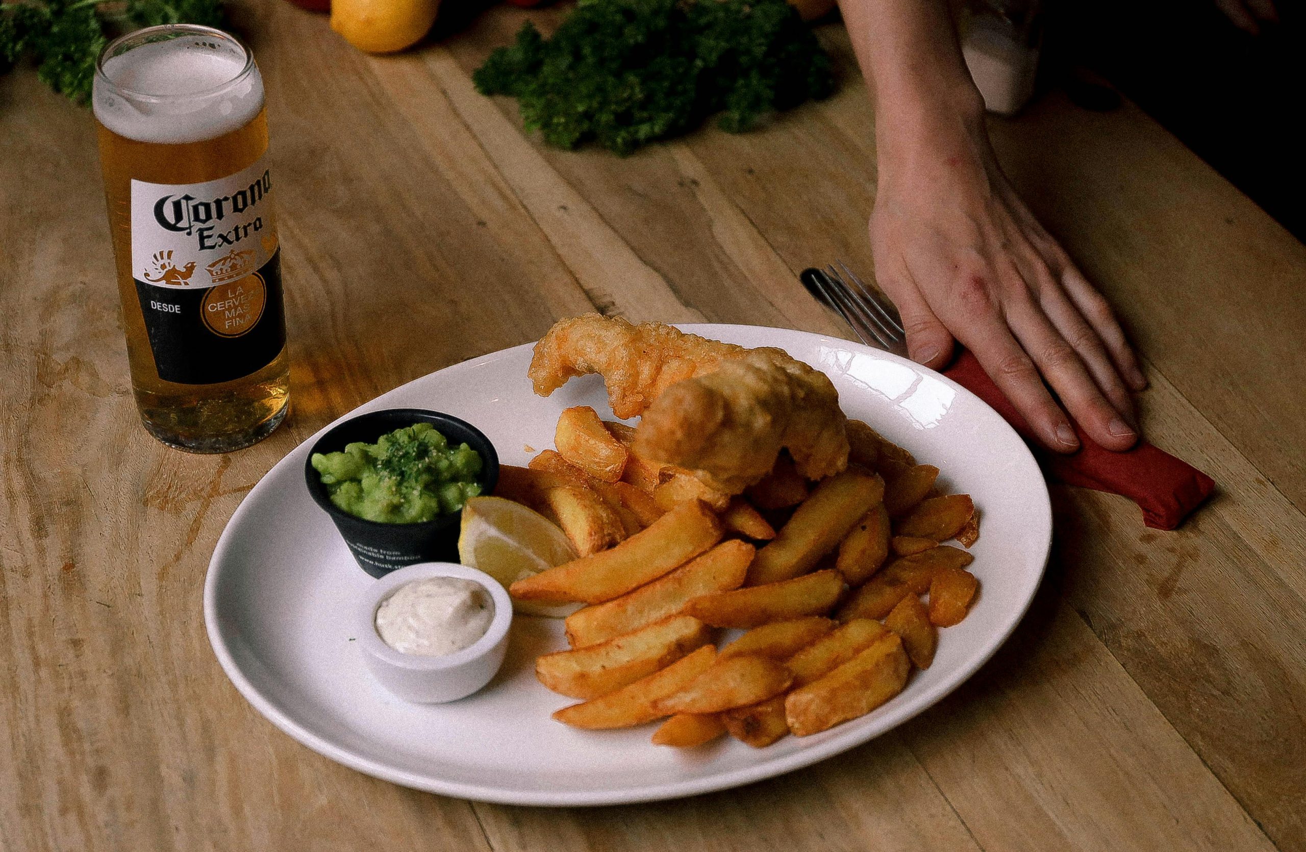Corona Becomes First Major Beer Company to Adopt Edible 6-Pack Rings that Feed, Rather than Kill, Fish
