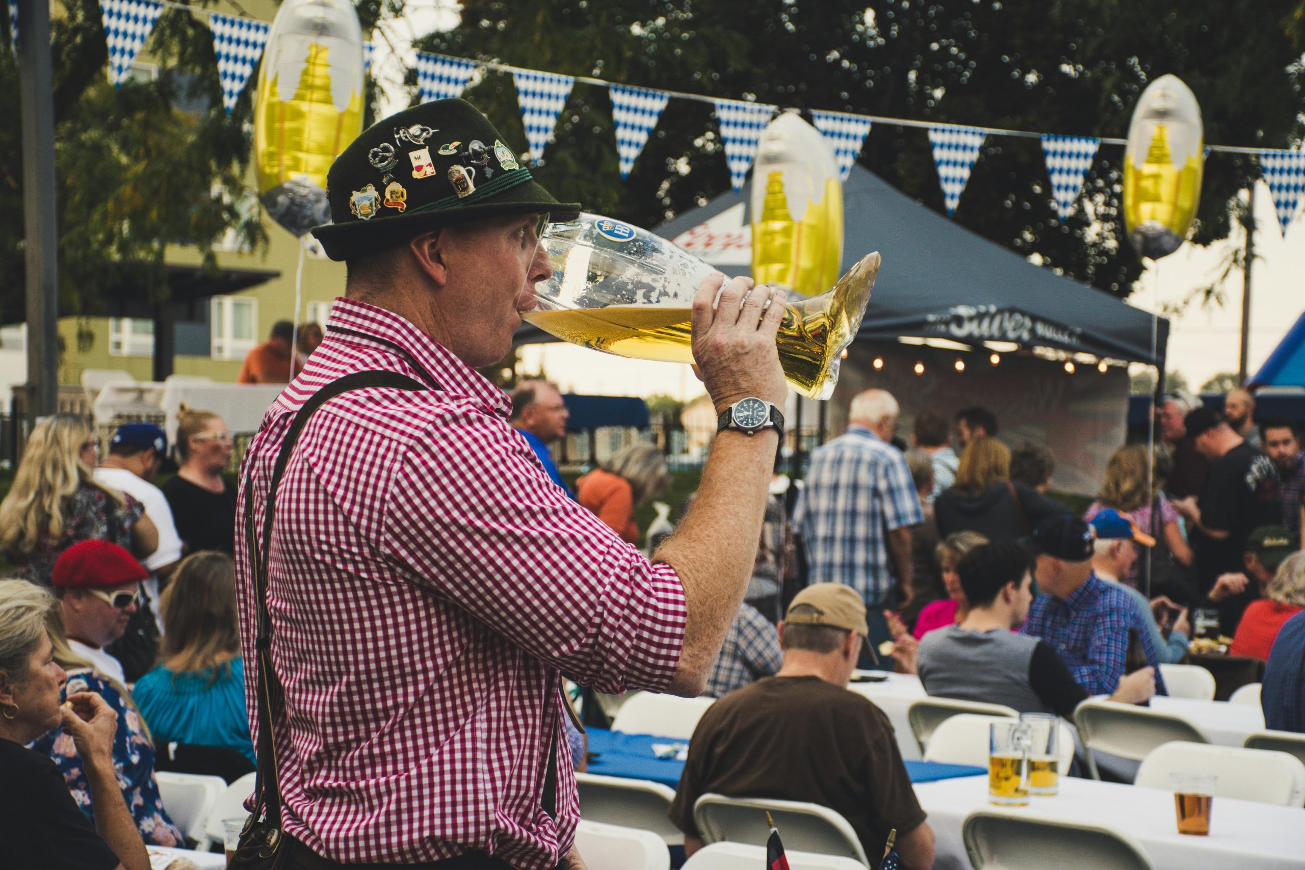 Frühschoppen: The German Tradition Of Drinking Before Noon