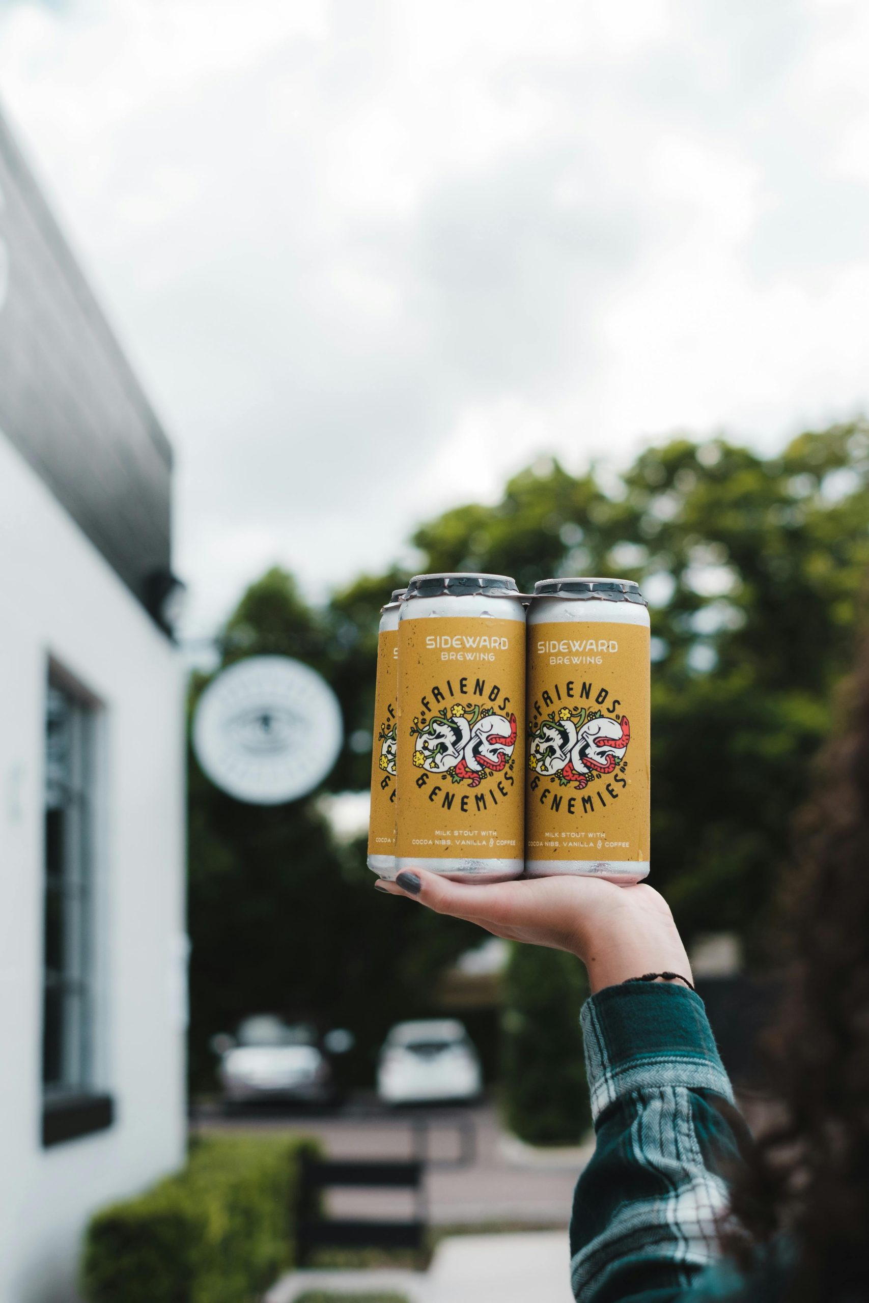 Florida brewery releases beer cans that feature dogs that are ready to be adopted