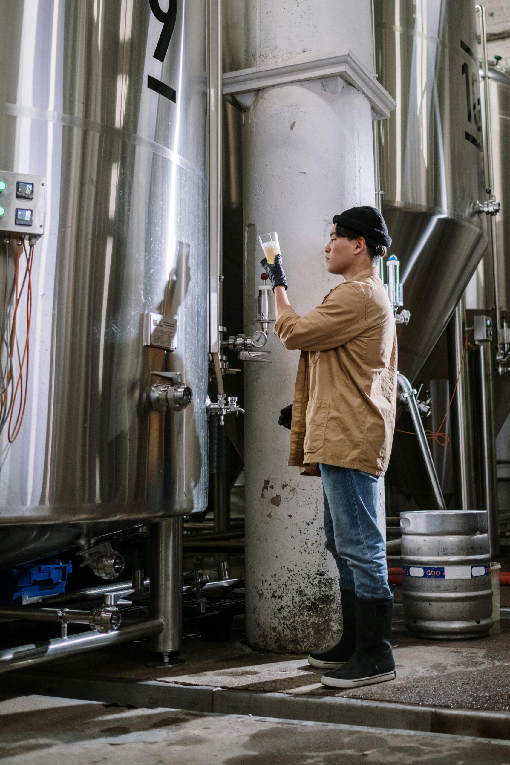 Looking for a specific imported beer that I forgot.